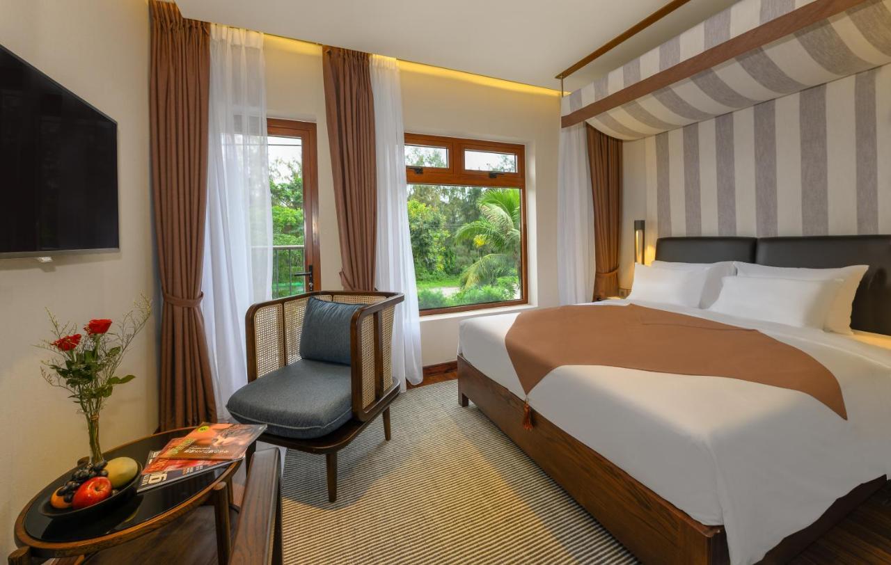 The Blossom Hoi An Ocean Front Hotel & Spa Bagian luar foto