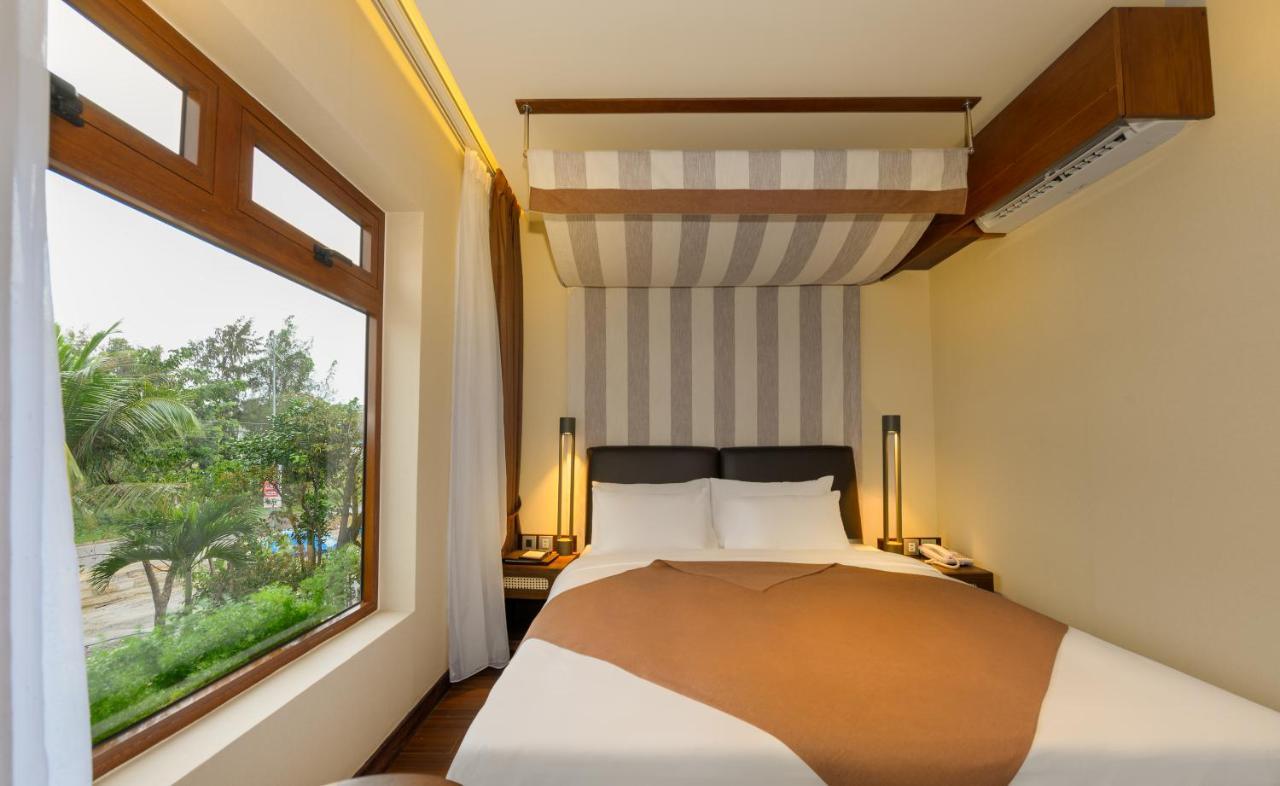 The Blossom Hoi An Ocean Front Hotel & Spa Bagian luar foto