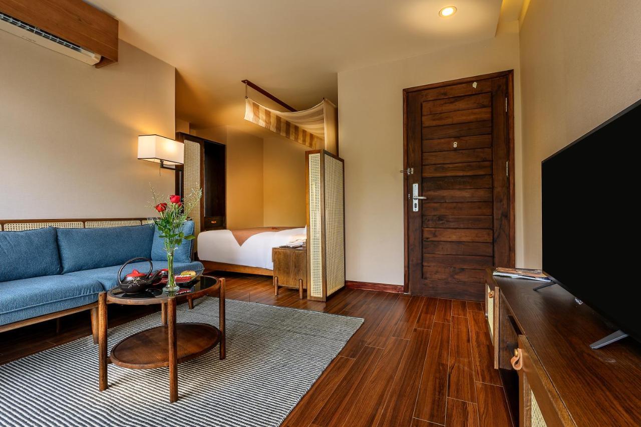 The Blossom Hoi An Ocean Front Hotel & Spa Bagian luar foto