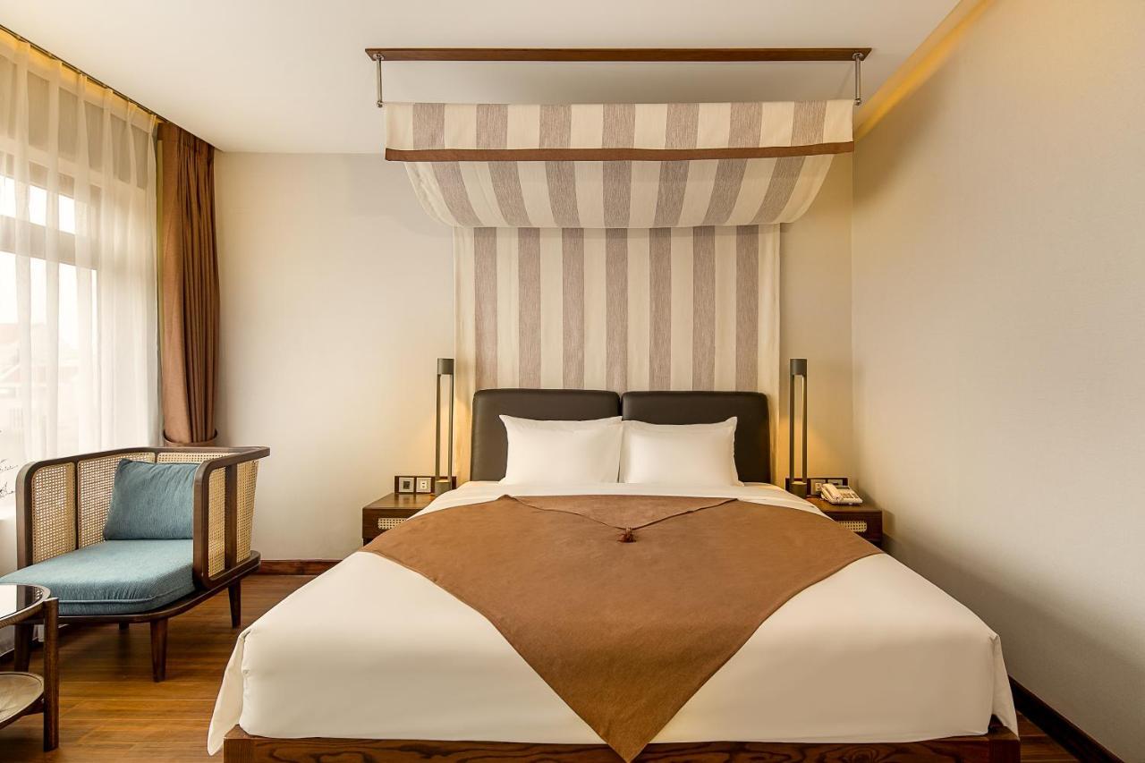The Blossom Hoi An Ocean Front Hotel & Spa Bagian luar foto