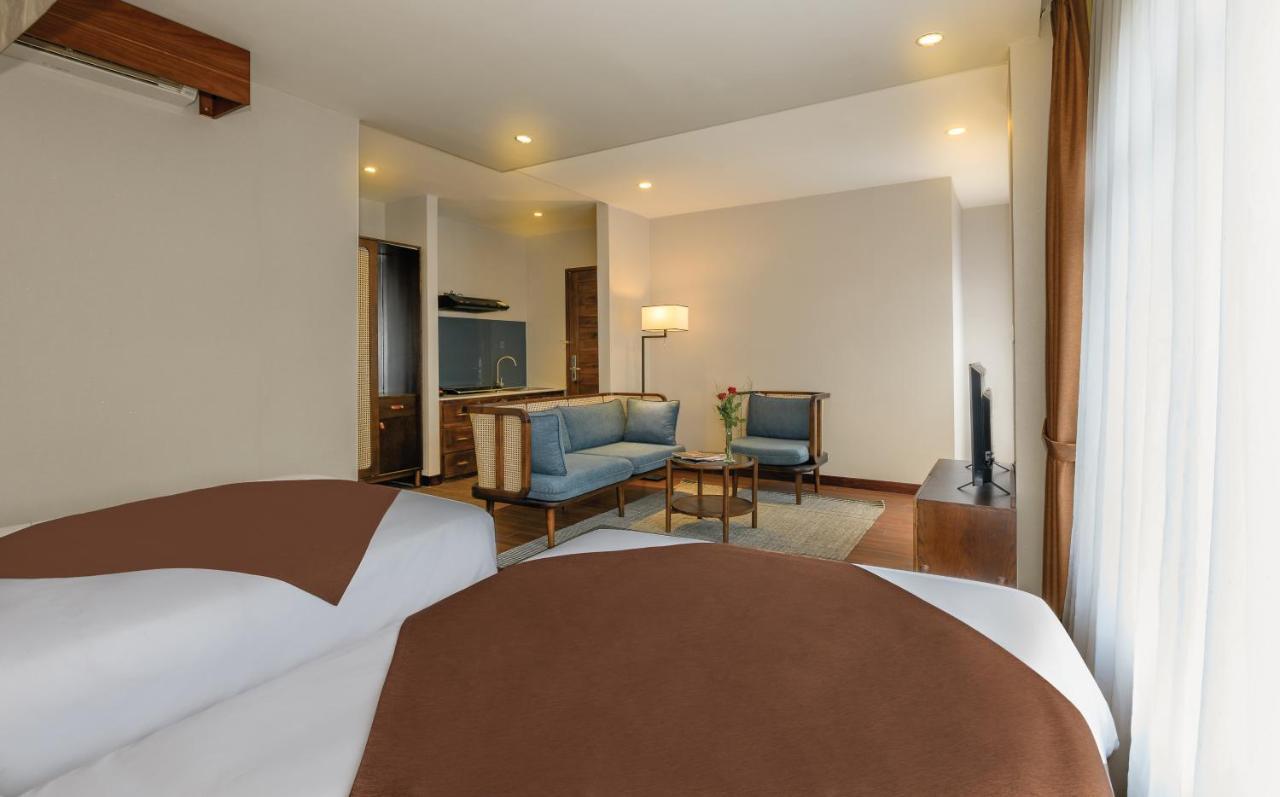 The Blossom Hoi An Ocean Front Hotel & Spa Bagian luar foto