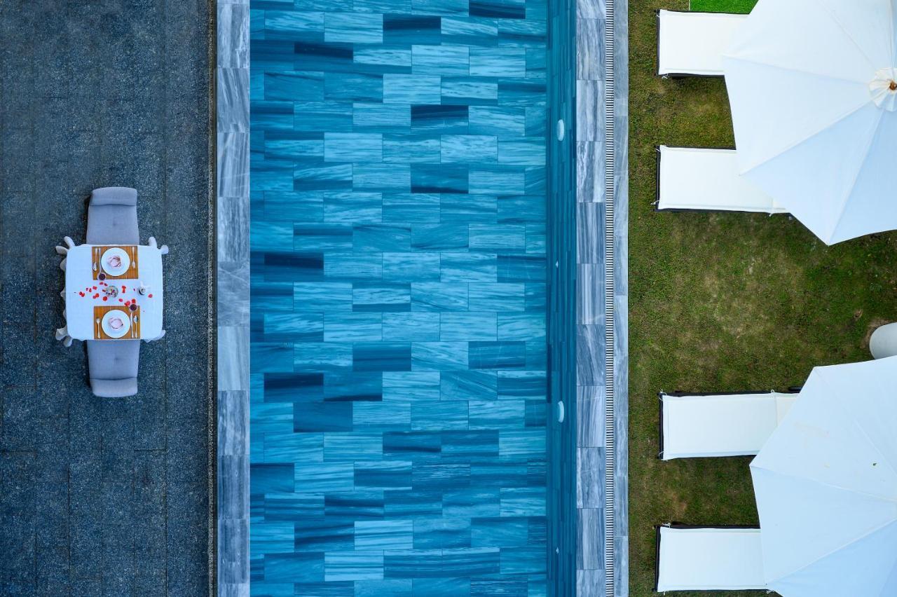 The Blossom Hoi An Ocean Front Hotel & Spa Bagian luar foto