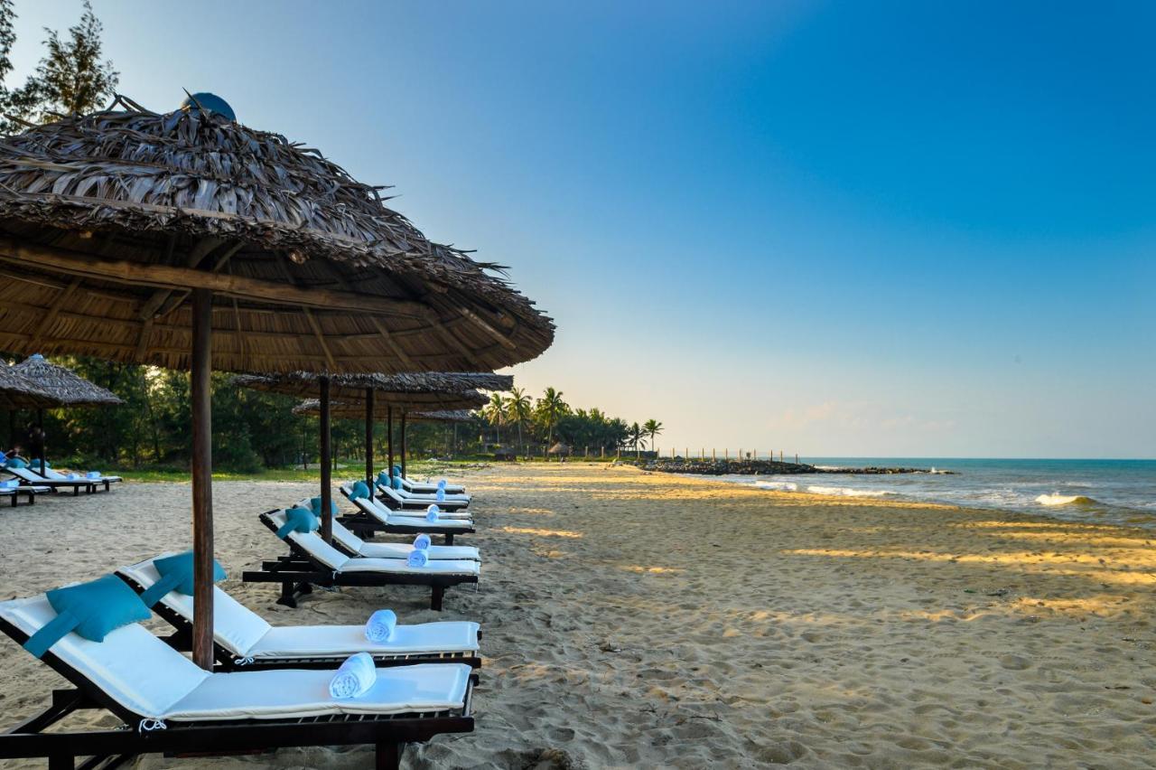 The Blossom Hoi An Ocean Front Hotel & Spa Bagian luar foto